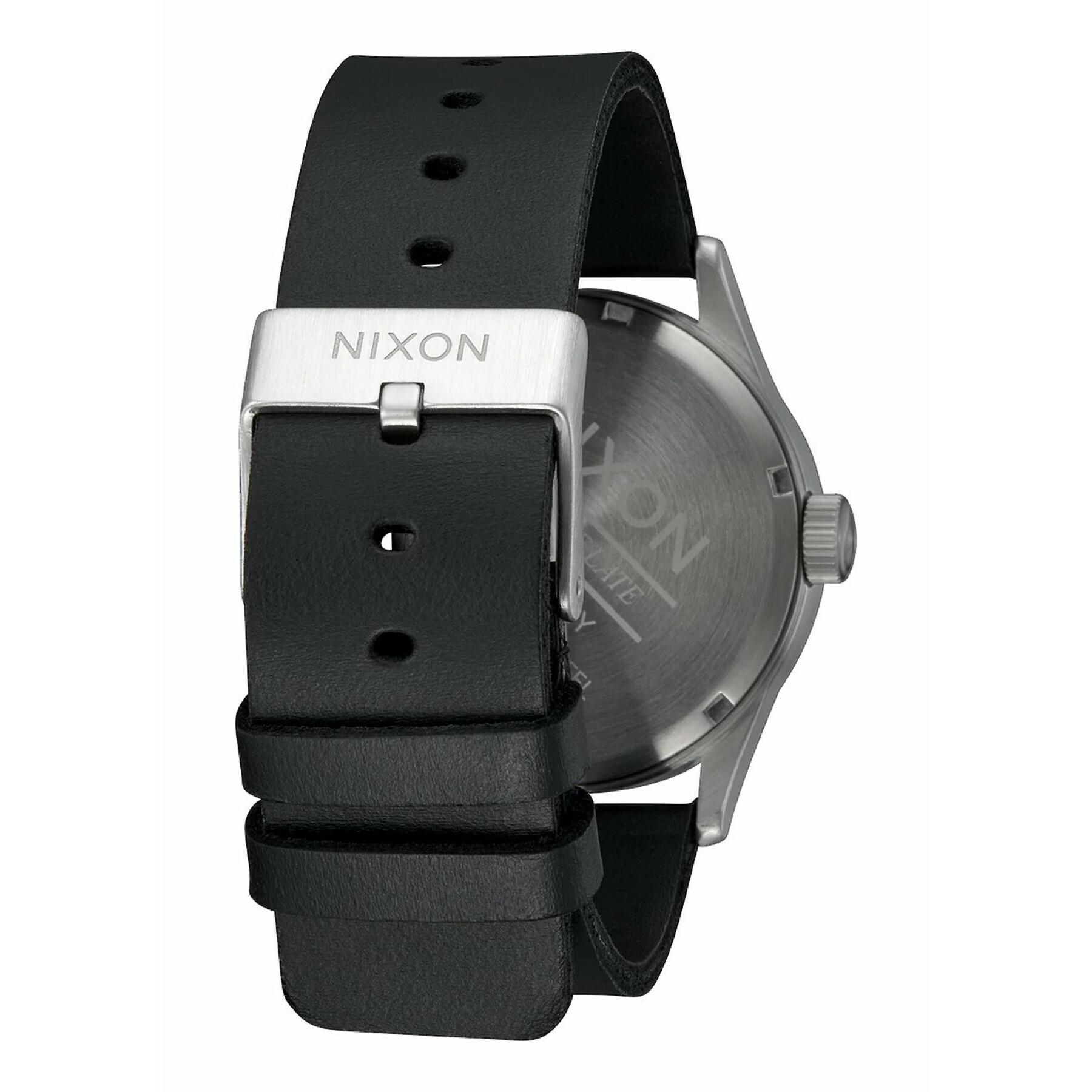 Skórzany zegarek Nixon Sentry